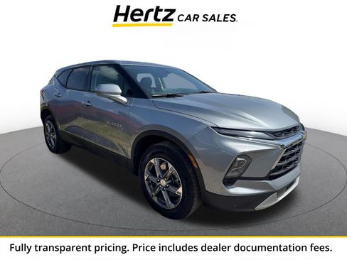 Used 2026 Chevrolet Blazer LT FWD image 1