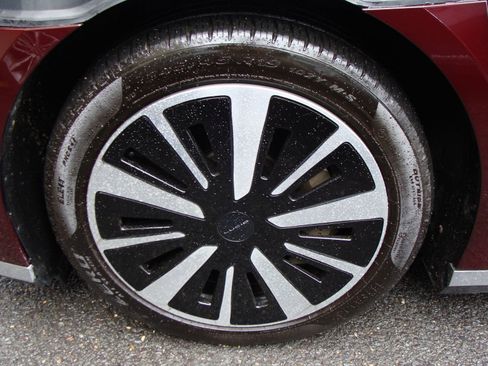 Used 2024 Lucid Air Touring image 36