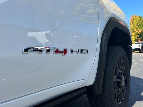 New 2025 GMC Sierra 2500 AT4 w/ AT4 Premium Plus Package image 34