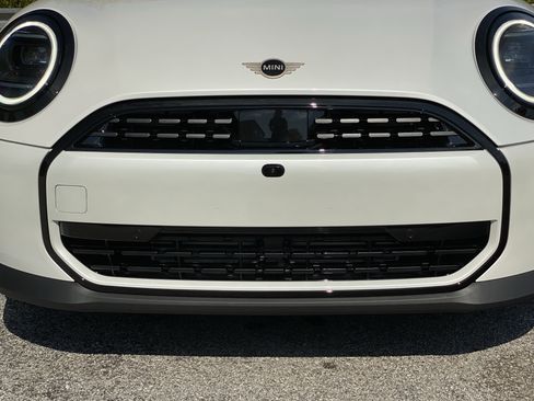 Used 2026 MINI Cooper 2-Door Hardtop FWD image 30