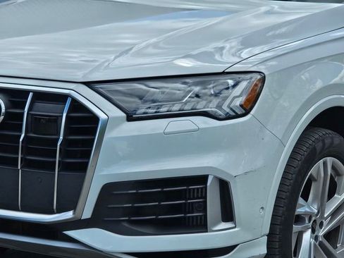 Used 2024 Audi Q7 3.0T Premium Plus image 13