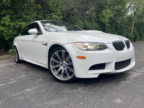 Used 2009 BMW M3 Convertible RWD image 1