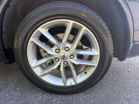 Used 2024 Dodge Durango GT AWD/4WD image 23