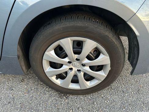 Used 2024 Toyota Corolla LE image 9