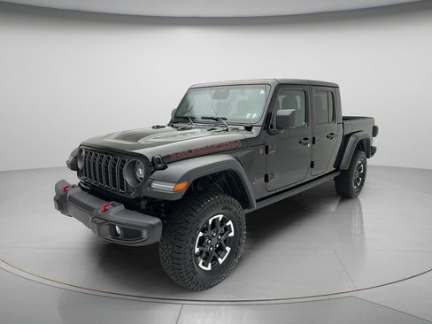 Used 2026 Jeep Gladiator Rubicon AWD/4WD image 3