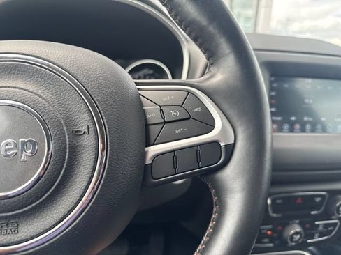 Used 2019 Jeep Compass Latitude w/ Popular Equipment Group AWD/4WD image 15