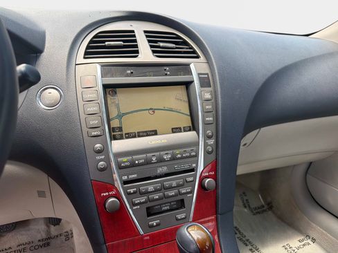 Used 2008 Lexus ES 350 w/ Ultra Luxury Pkg FWD image 21
