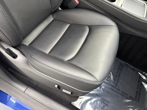 Used 2023 Tesla Model Y Long Range AWD/4WD image 45