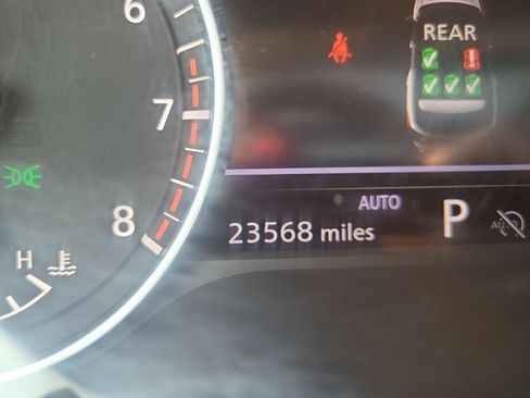 Used 2024 Nissan Pathfinder SL w/ SL Premium Package AWD/4WD image 31