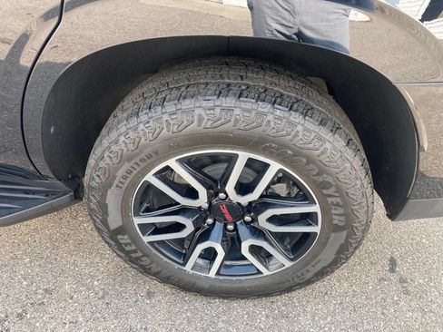 Used 2023 GMC Yukon AT4 w/ LPO, Floor Liner Package AWD/4WD image 9