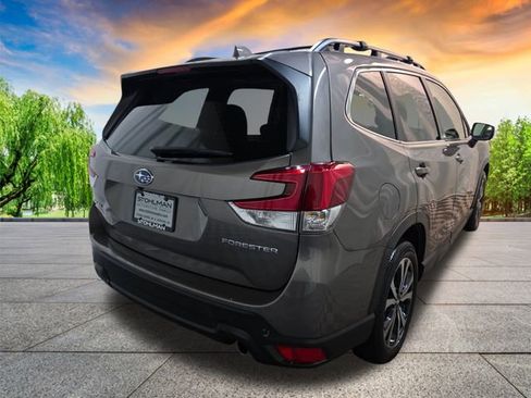 Used 2023 Subaru Forester Limited image 4