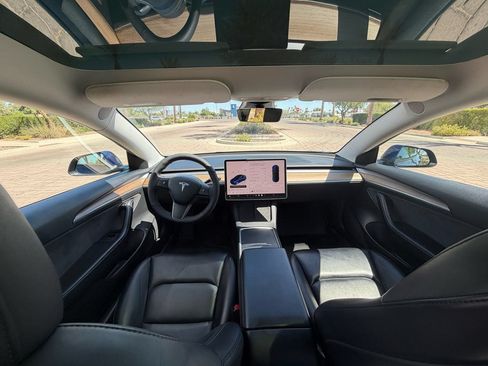 Used 2023 Tesla Model 3 Standard Range RWD image 12