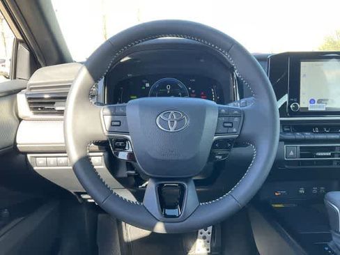 Used 2026 Toyota Camry SE w/ Convenience Package image 20