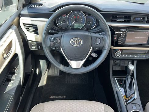 Used 2014 Toyota Corolla LE w/ Driver Convenience Package FWD image 11