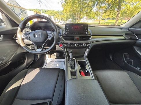 Used 2019 Honda Accord LX image 12