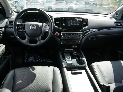 Used 2020 Honda Pilot Elite image 14