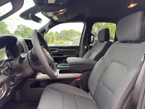 Used 2025 RAM 1500 Big Horn RWD image 7