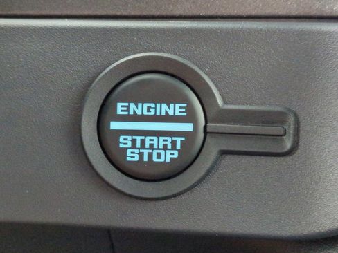 New 2025 Ford Bronco Badlands image 27