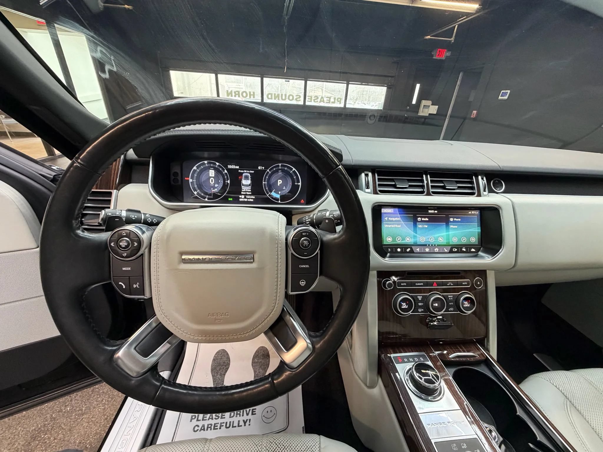 Used 2017 Land Rover Range Rover HSE AWD/4WD image 20