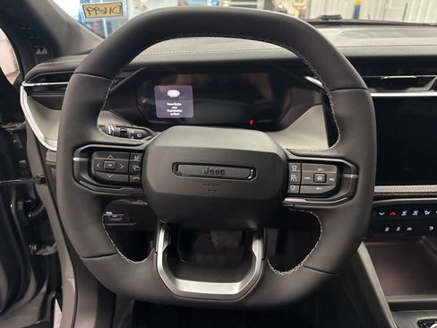 New 2026 Jeep Cherokee Laredo AWD/4WD image 17