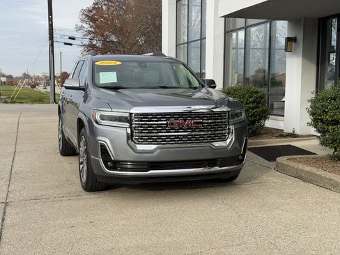 Used 2021 GMC Acadia Denali w/ Denali Technology Package image 14