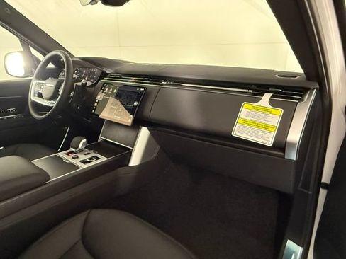 New 2027 Land Rover Range Rover Long Wheelbase SE AWD/4WD image 14