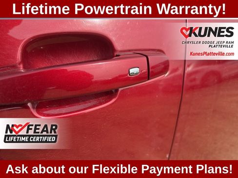 Used 2020 GMC Acadia SLE w/ Driver Convenience Package image 12