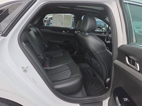 Used 2021 Kia K5 GT-Line image 31