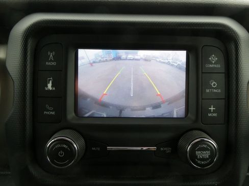 Used 2019 Jeep Wrangler Unlimited Sport image 24