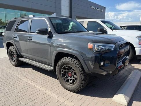 Used 2024 Toyota 4Runner TRD Off-Road Premium w/ Moonroof Package AWD/4WD image 4