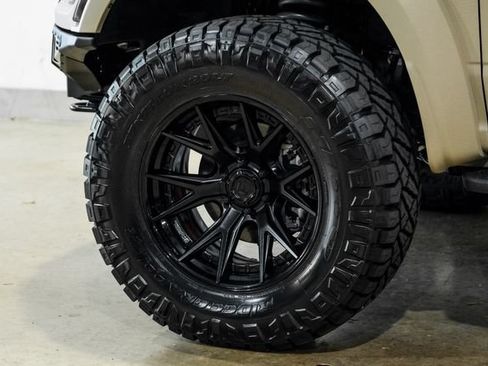 Used 2026 Ford F150 Raptor AWD/4WD image 9