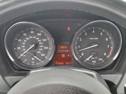 Used 2016 BMW Z4 sDrive35i image 13