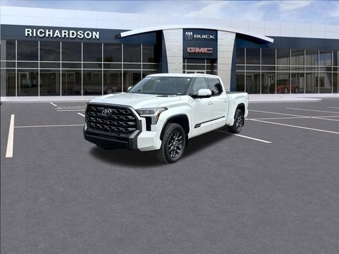 Used 2022 Toyota Tundra Platinum w/ Advanced Package image 1