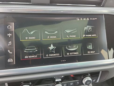 Used 2025 Audi Q3 2.0T Premium w/ Convenience Package image 26