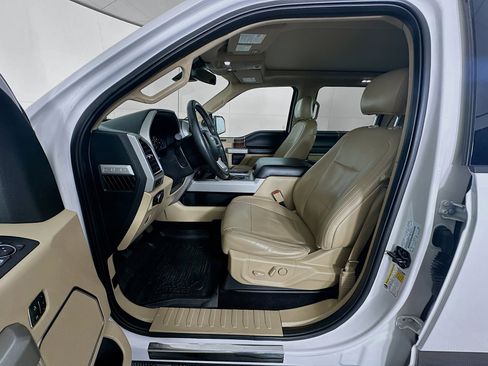 Used 2017 Ford F150 Lariat w/ Equipment Group 502A Luxury image 13