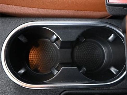 Used 2017 Volkswagen Beetle 1.8T Classic image 9