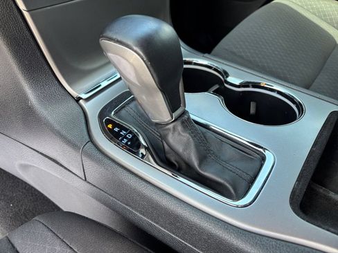 Certified 2020 Jeep Grand Cherokee Laredo RWD image 28