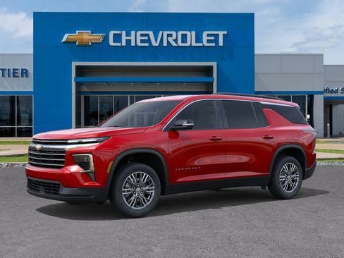 New 2026 Chevrolet Traverse LT w/ Driver Confidence Package FWD image 2