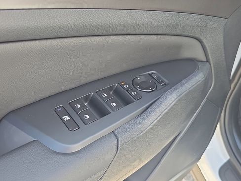 New 2026 Kia Sportage EX FWD image 20