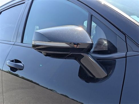 Used 2023 Kia Sportage SX image 11