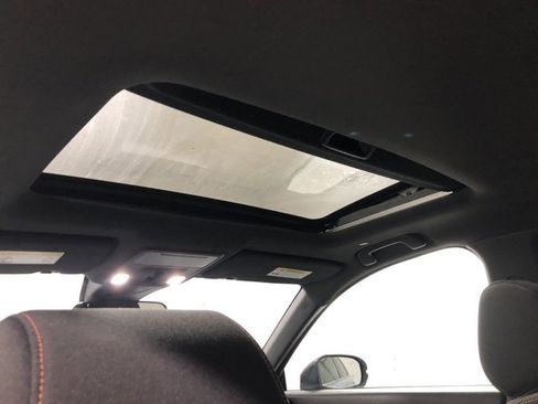 Used 2023 Honda CR-V Sport image 17