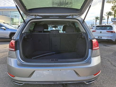 Used 2019 Volkswagen Golf S image 26