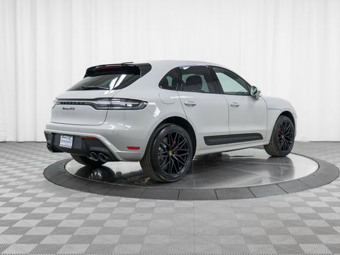 New 2026 Porsche Macan GTS image 7