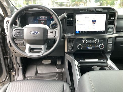 Used 2024 Ford F250 Lariat AWD/4WD image 13