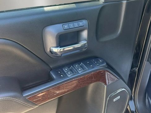 Used 2018 GMC Sierra 1500 SLT AWD/4WD image 18