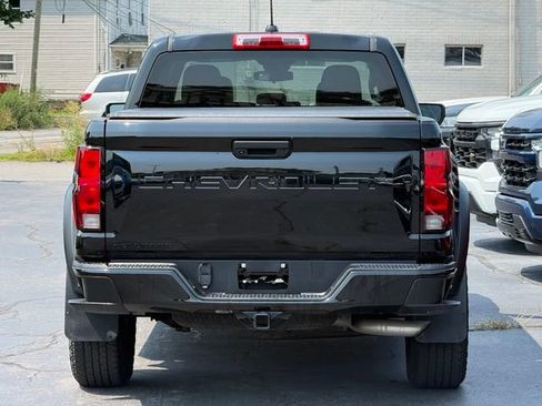 Used 2024 Chevrolet Colorado Trail Boss w/ Advanced Trailering Package AWD/4WD image 6