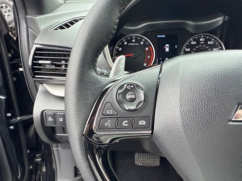 Used 2023 Mitsubishi Eclipse Cross SEL image 31