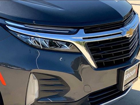 Used 2023 Chevrolet Equinox LT image 47