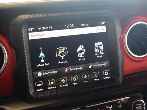 Used 2020 Jeep Gladiator Rubicon AWD/4WD image 30