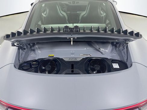 Used 2023 Porsche 911 Carrera 4S image 27